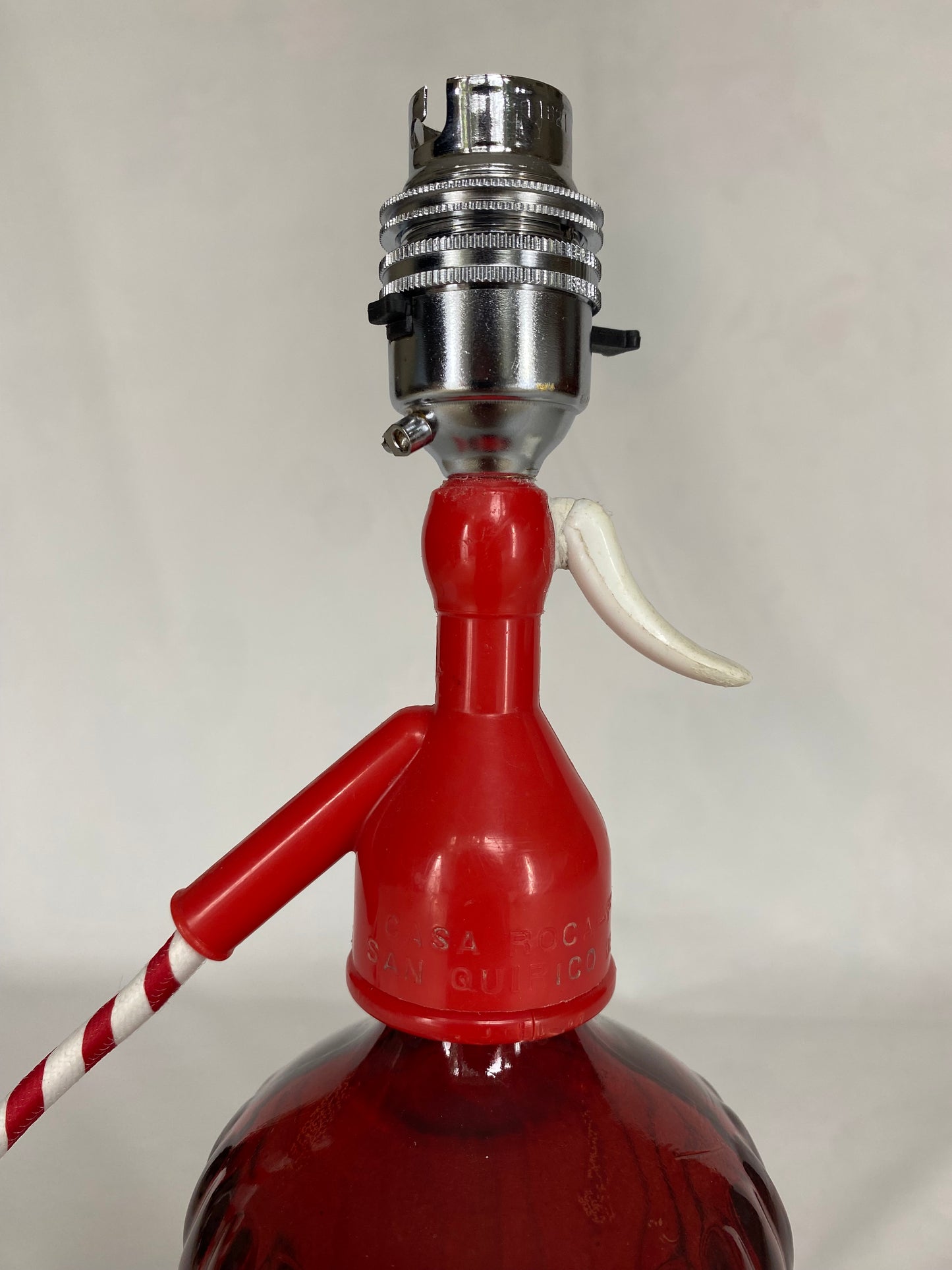 Soda Syphon Lamp Red