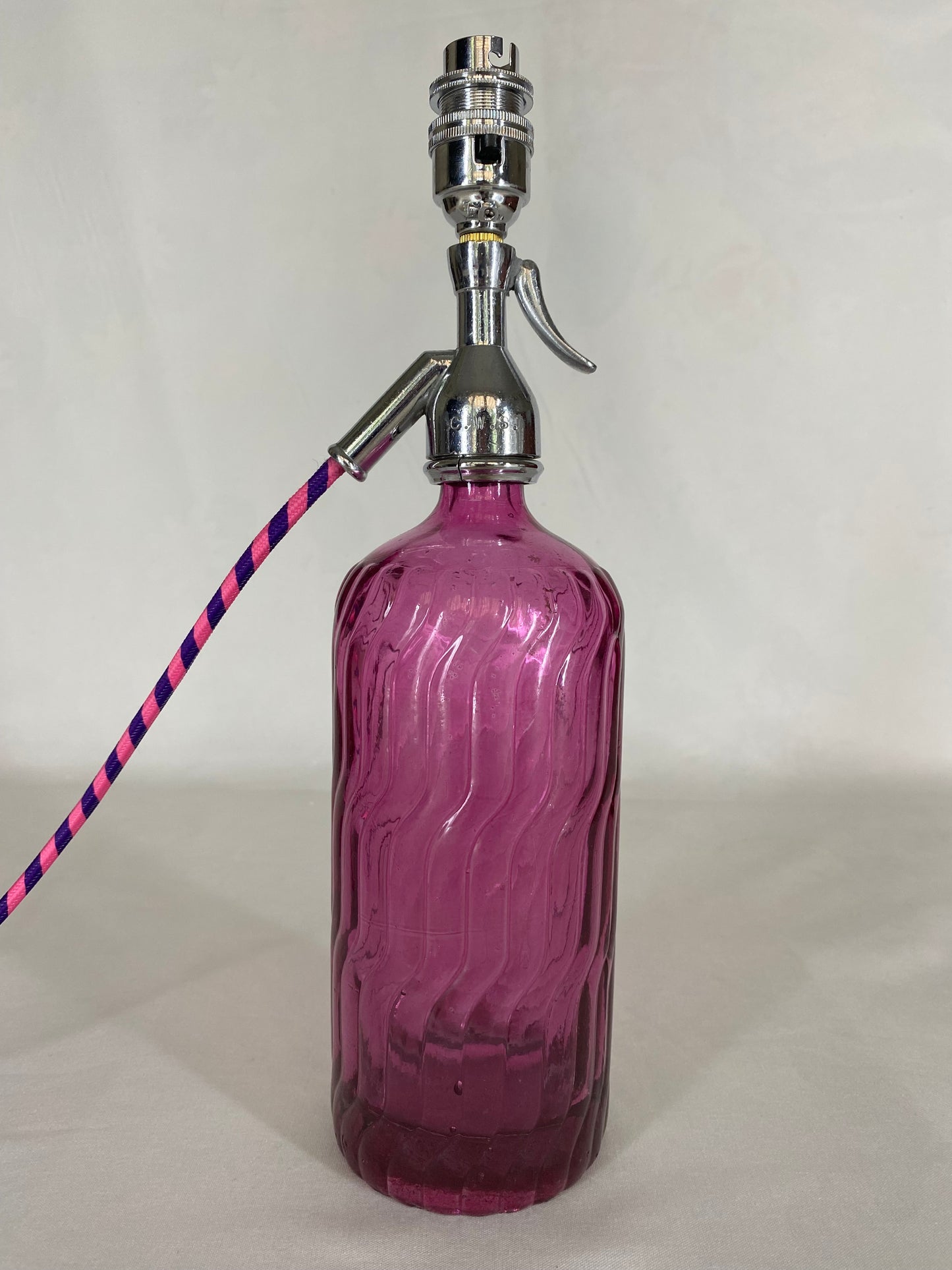 Soda Syphon Lamp Pink