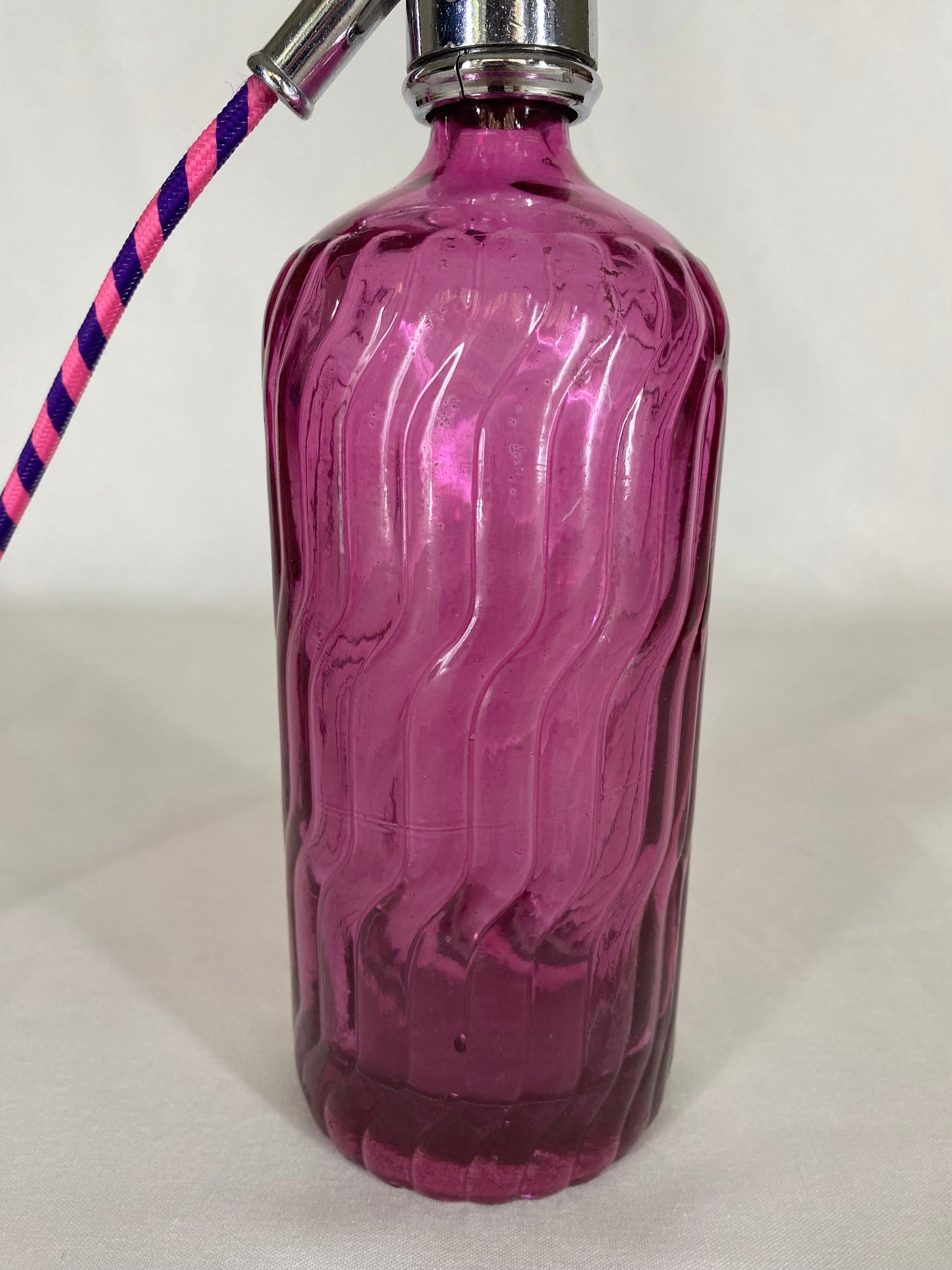 Soda Syphon Lamp Pink